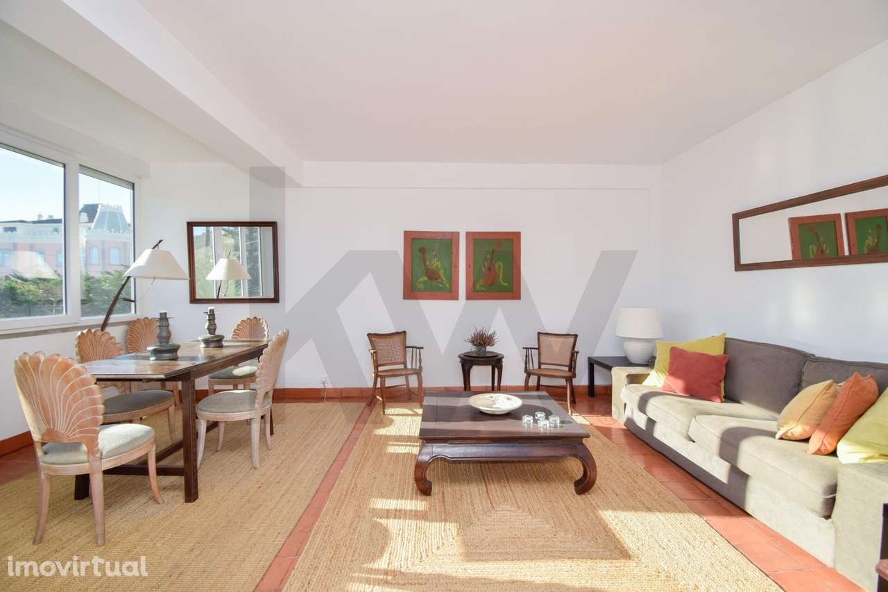 Apartamento T2 à venda em São João do Estoril - Grande imagem: 2/22