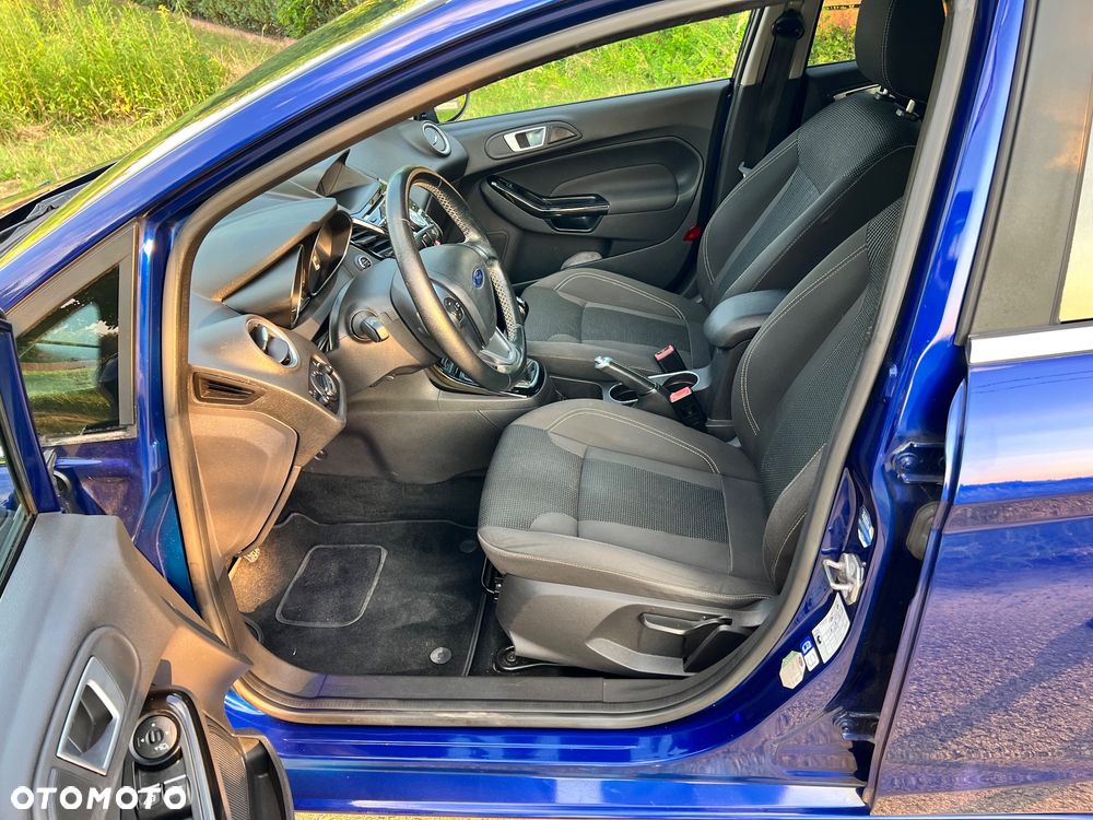 Ford Fiesta - 11