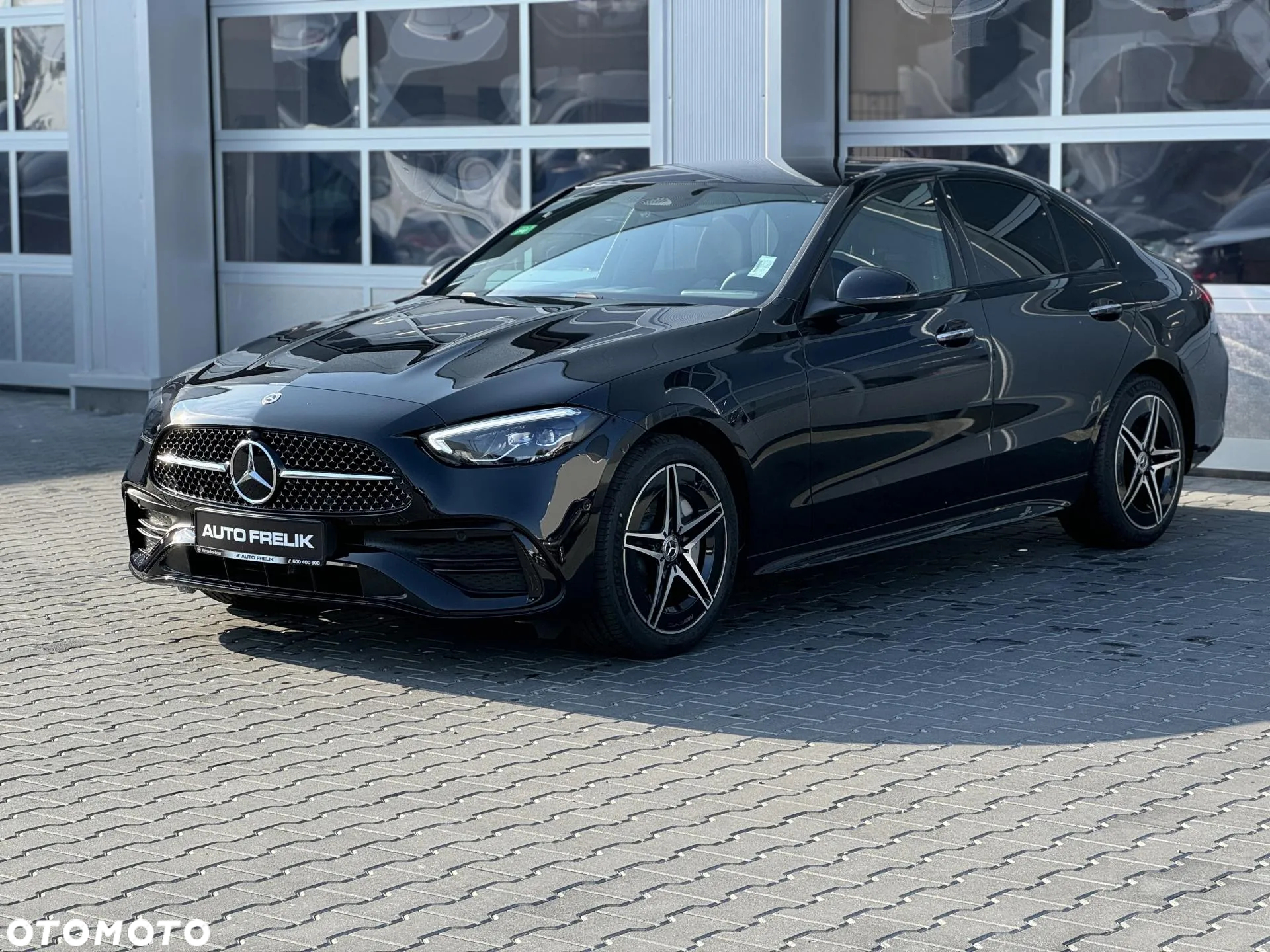 Mercedes-Benz Klasa C 300 e AMG - 4