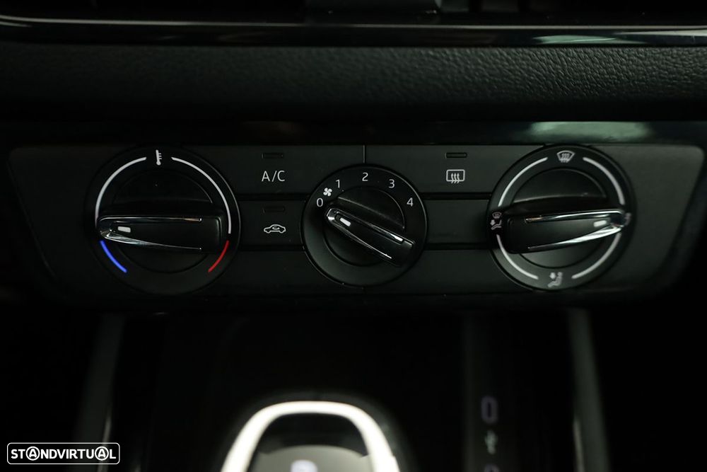 Skoda Kamiq 1.0 TSI DSG - 12