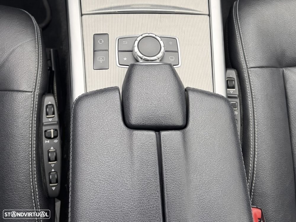 Mercedes-Benz E 220 - 29