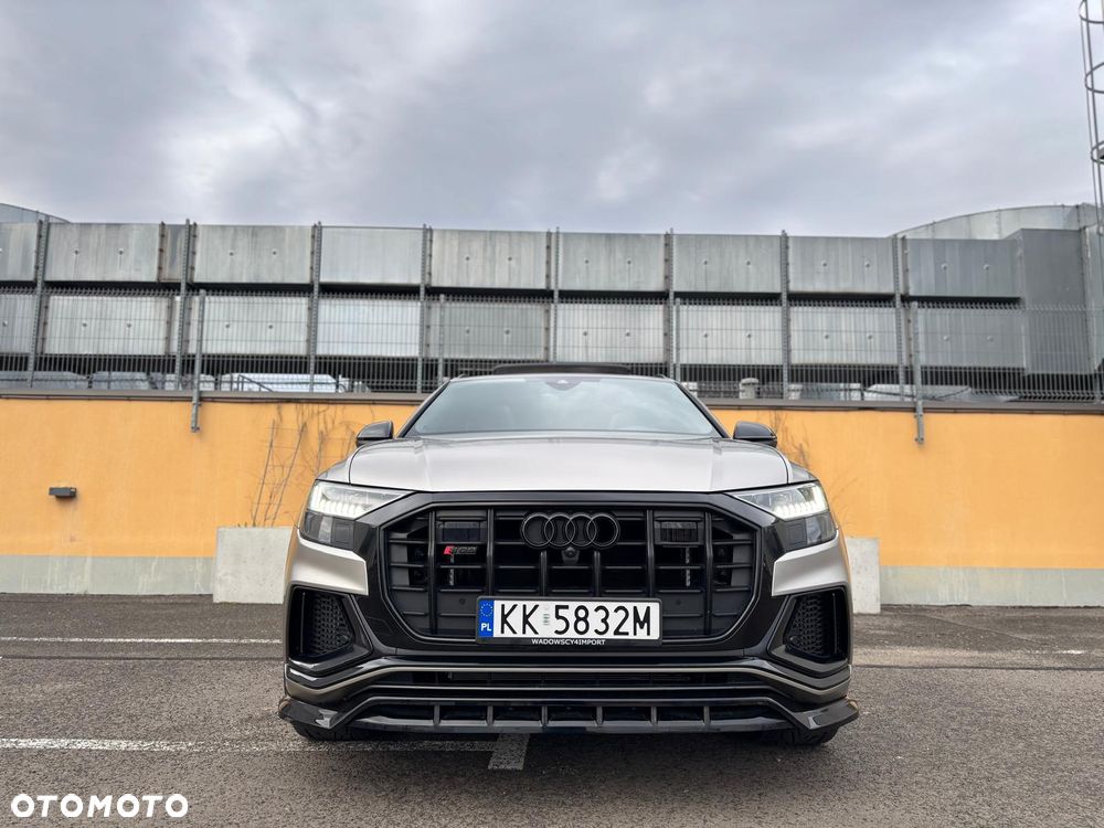 Audi SQ8 - 2