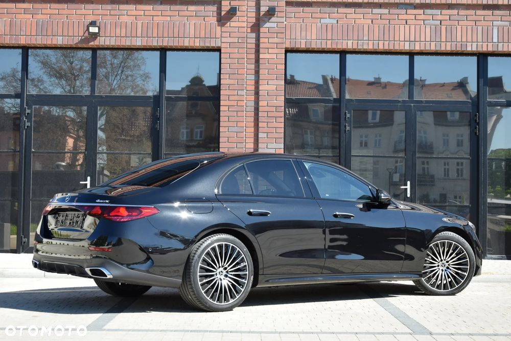 Mercedes-Benz Klasa E 220 d mHEV 4-Matic AMG 9G-Tronic - 20