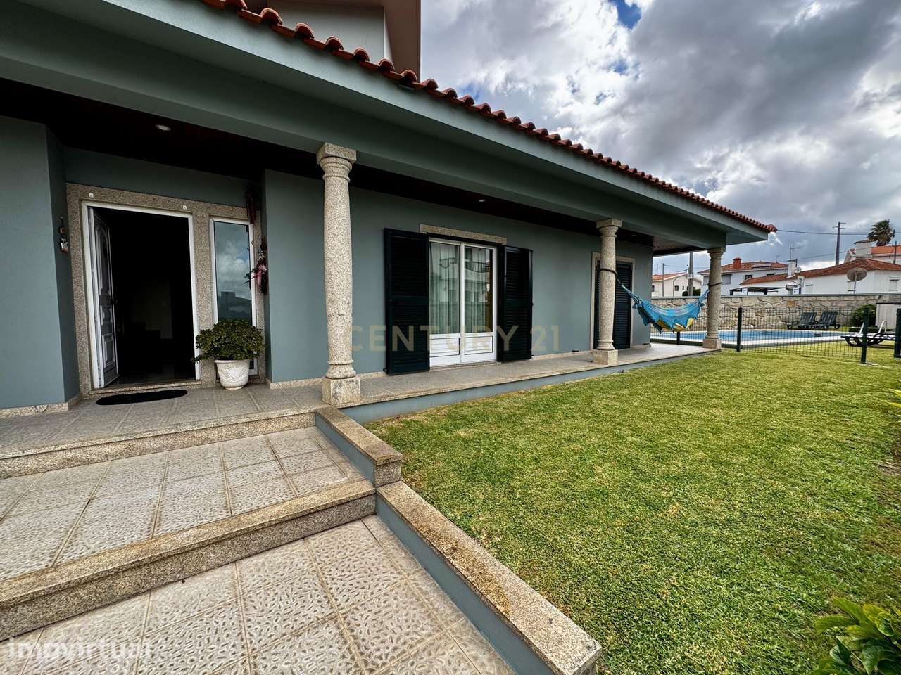 Moradia T3 com Piscina | Elegância e Qualidade de Vida em Guilhabreu, - Grande imagem: 3/53