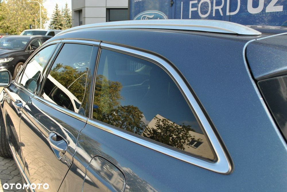 Ford Mondeo 2.0 EcoBlue Vignale - 36