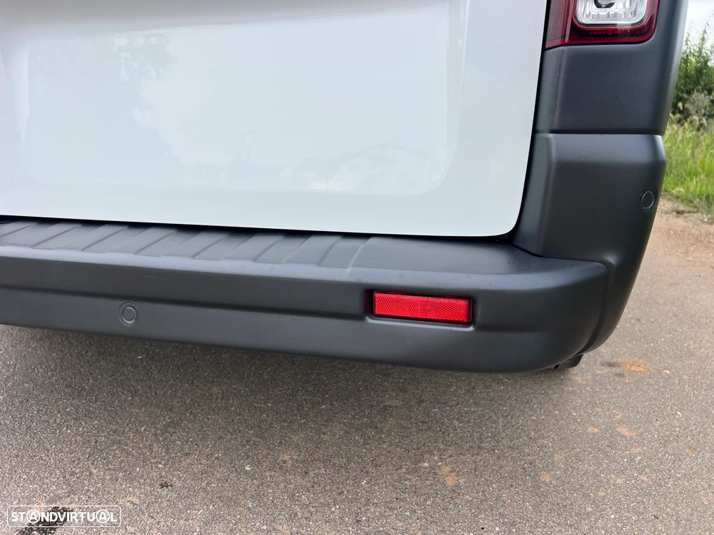 Renault Trafic 2.0 BlueDci Longa L2H1 130 cv Gran Confort GPS - 11