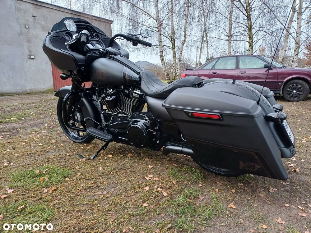 Harley-Davidson Touring Road Glide - 7