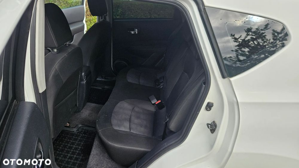 Nissan Qashqai - 9
