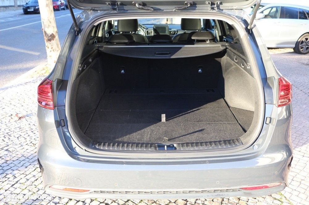 Kia Ceed SW 1.4 T-GDI DCT OPF GT Line - 9