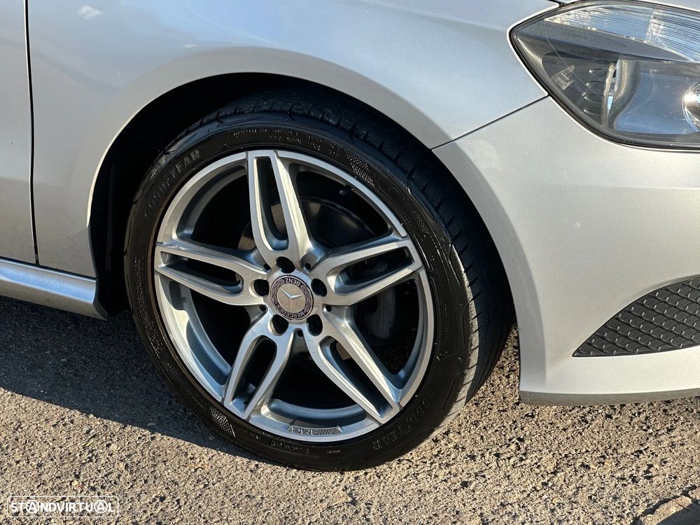 Mercedes-Benz A 160 CDI Urban - 15
