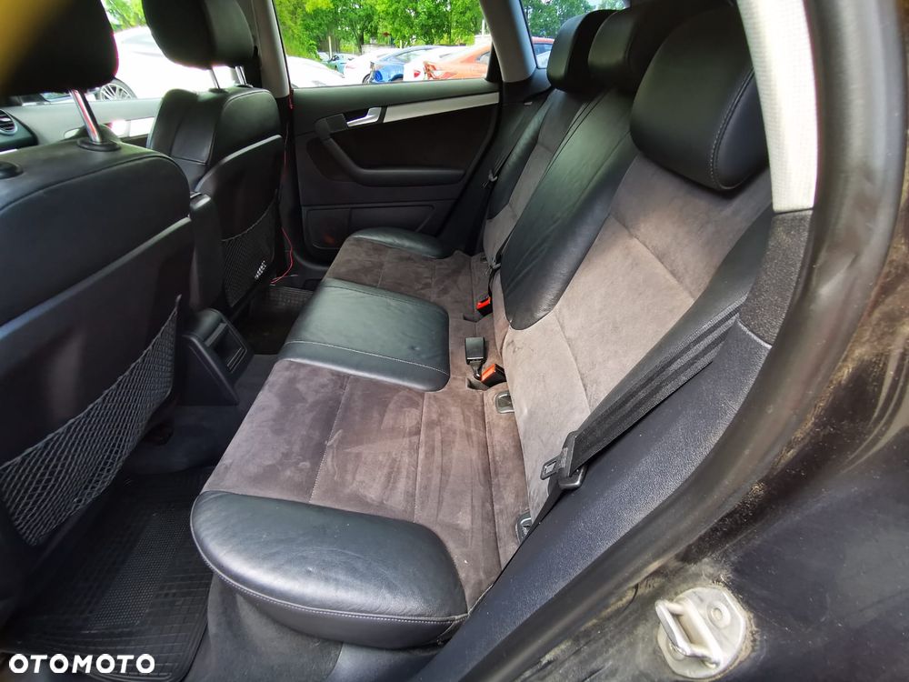 Audi A3 Sportback 2.0 TDI DPF quattro Ambition - 22