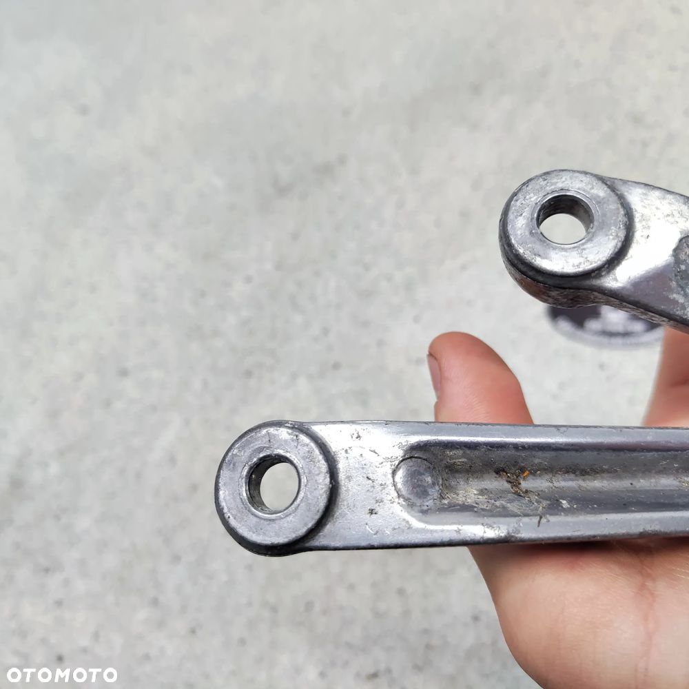 Set prawy tył, podnóżek pasażera Triumph Daytona 675 - 4