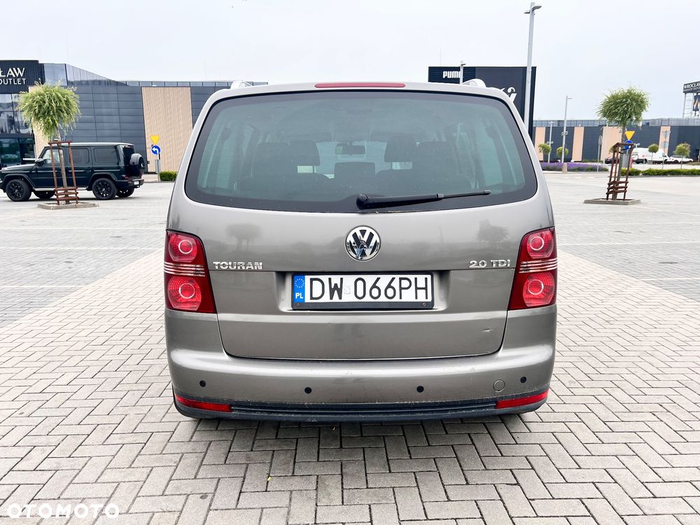 Volkswagen Touran 2.0 TDI DPF DSG Trendline - 5