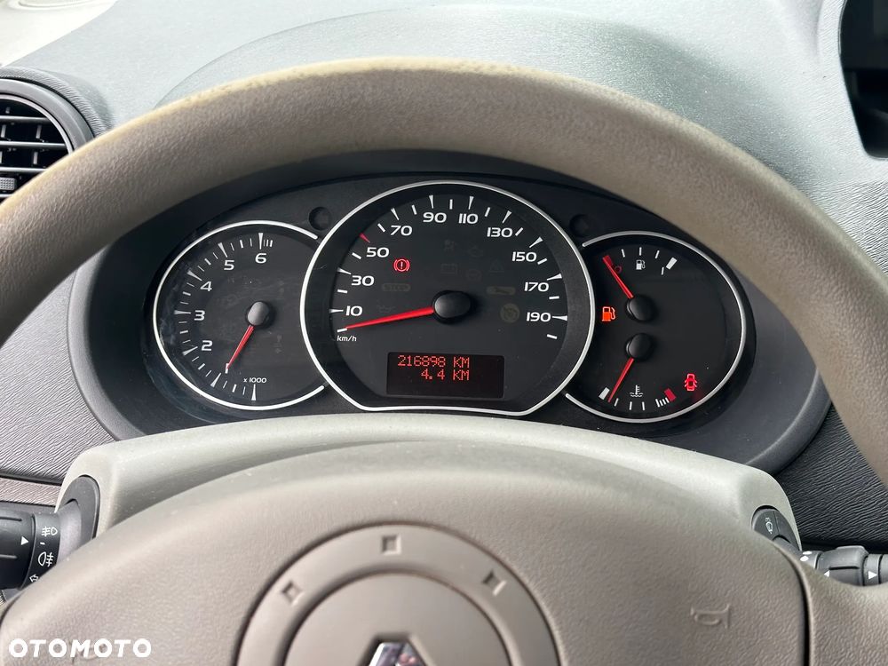 Renault Kangoo dCi 110 FAP Grand - 12