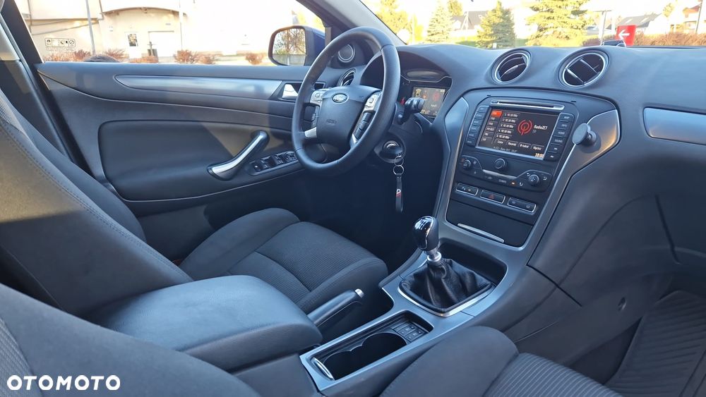 Ford Mondeo 2.0 TDCi Titanium - 14