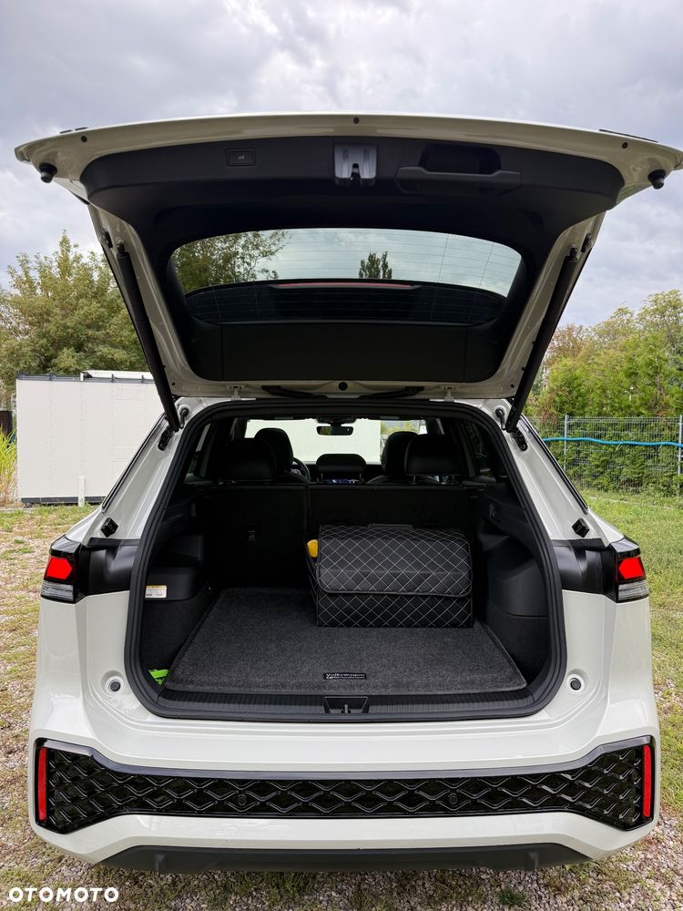 Volkswagen Tiguan - 8