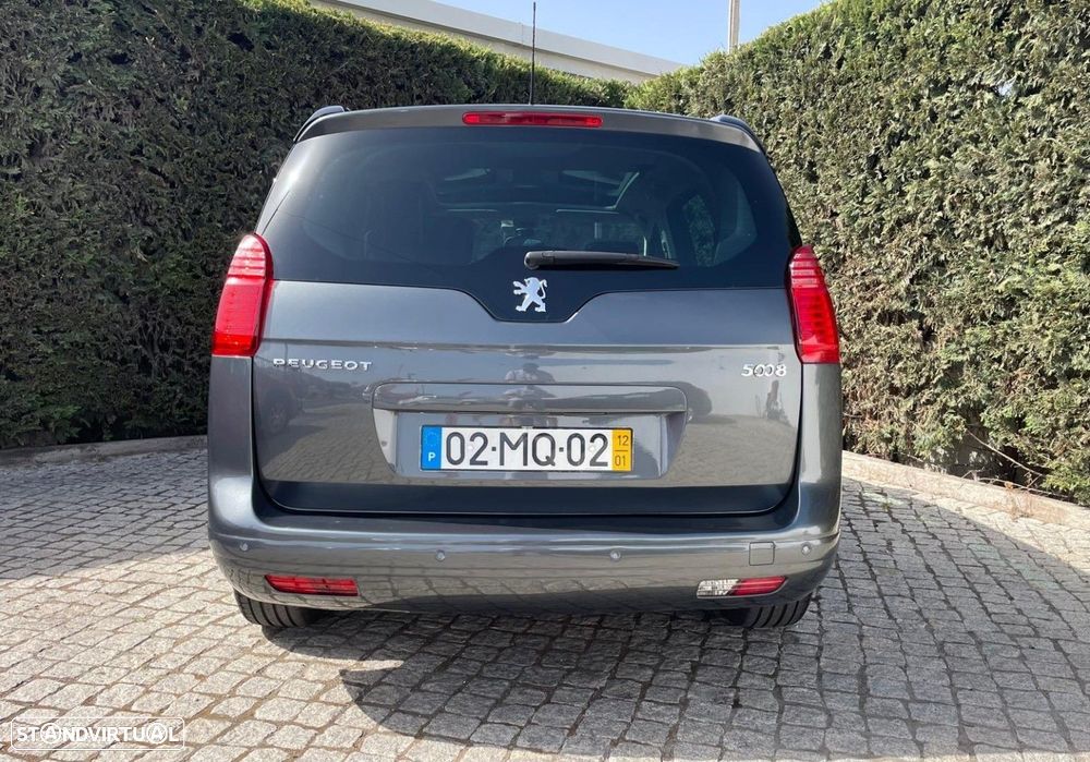 Peugeot 5008 1.6 E-HDi 7L Allure 2-Tronic - 19