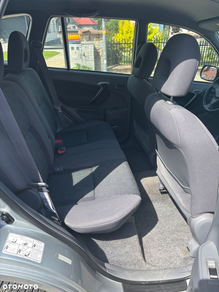 Toyota RAV4 2.0 VVT-i Sol - 10