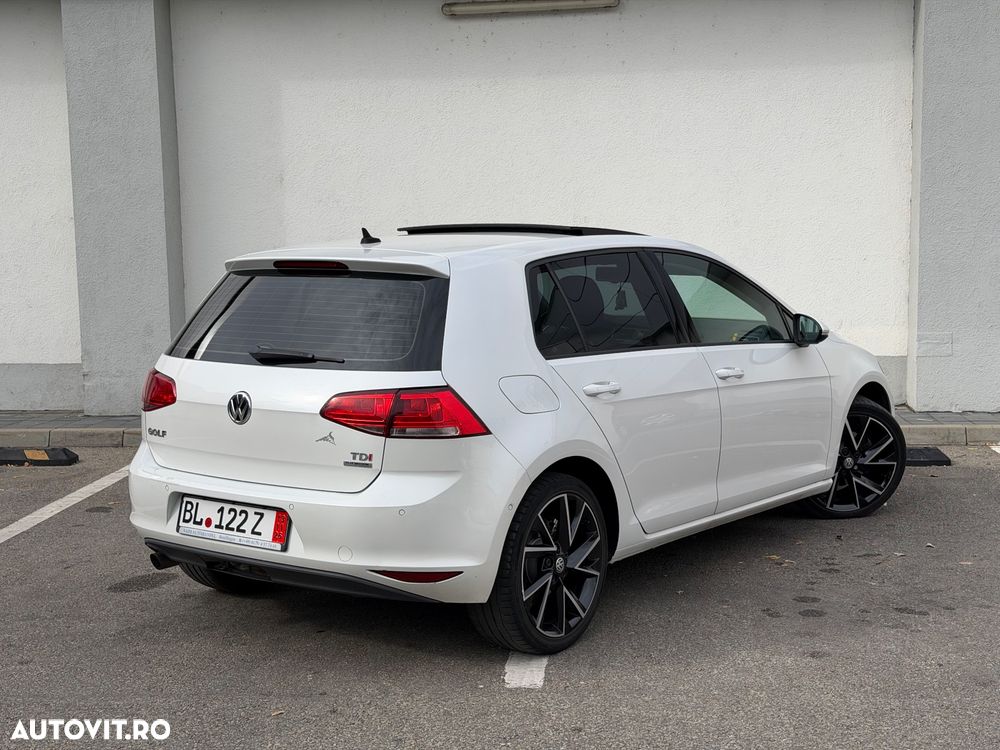 Volkswagen Golf - 3