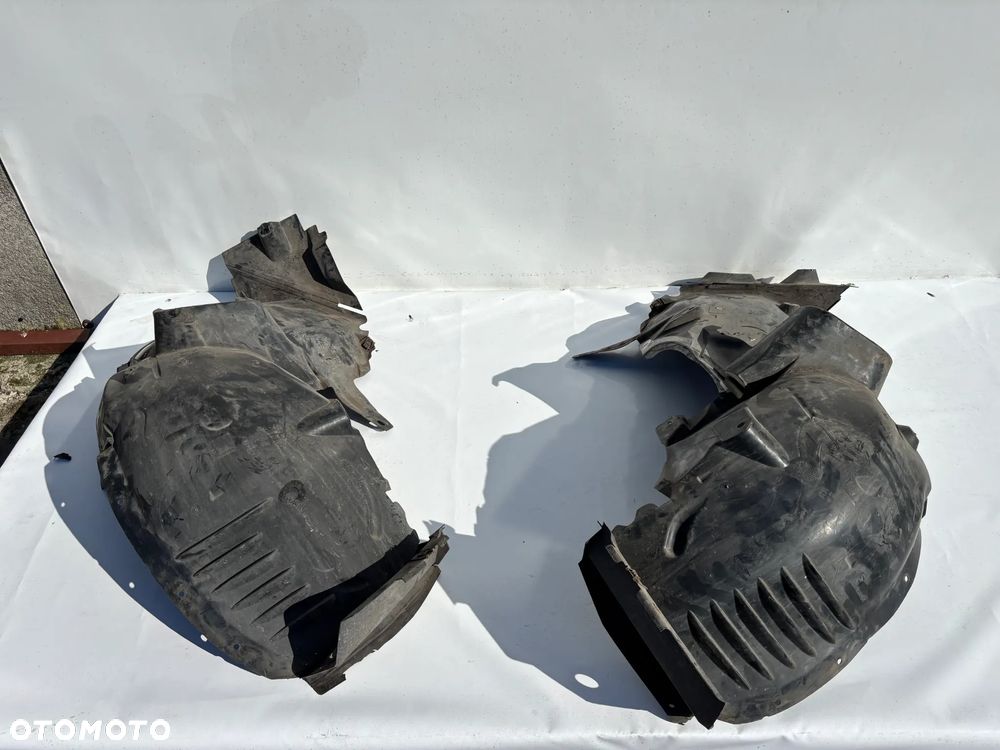 Mercedes C klasa w204 nadkole przod przednie kompletne lewe prawe - 1