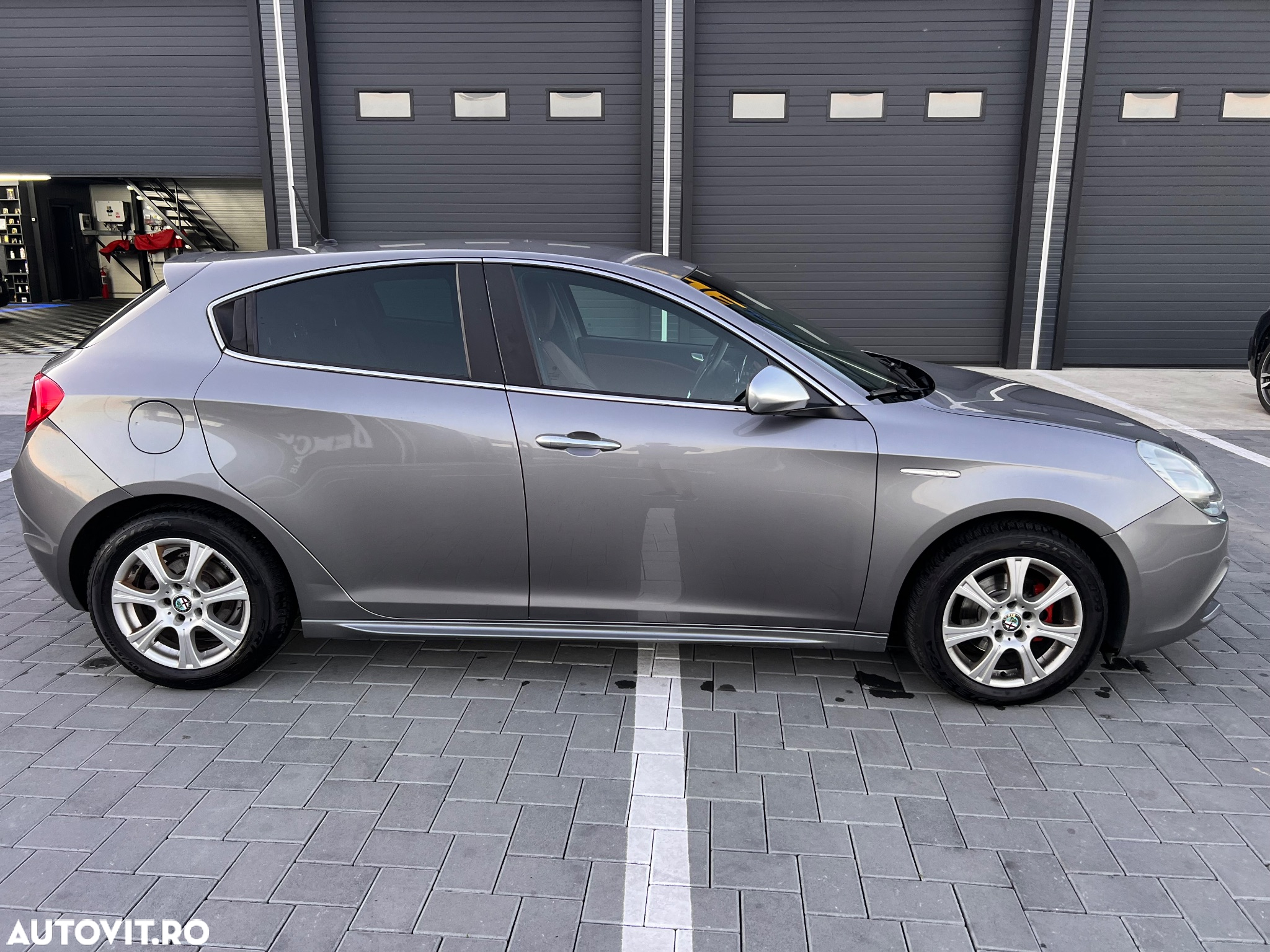 Alfa Romeo Giulietta 1.6 JTDM 16V - 4