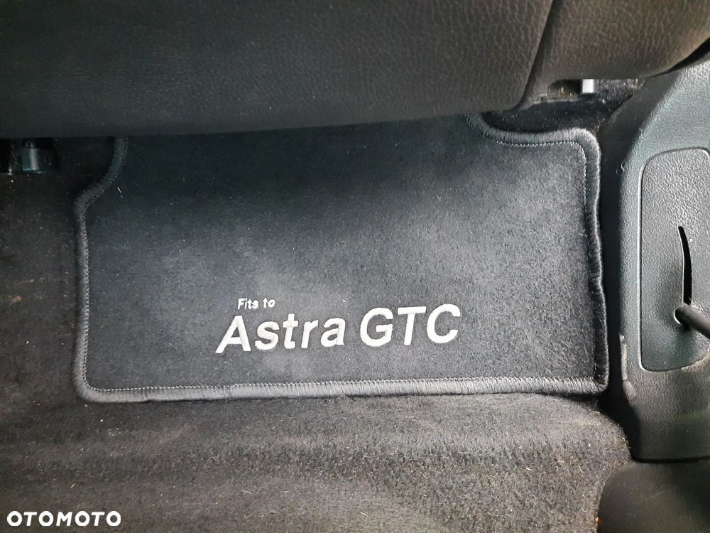 Opel Astra 1.7 CDTI Limited - 23