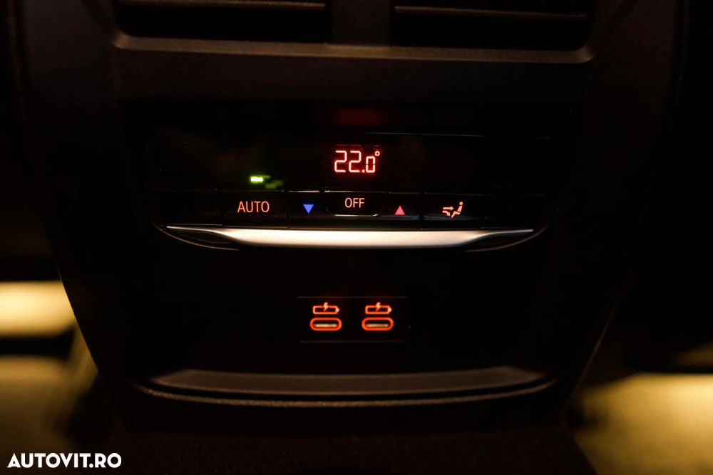 BMW Seria 3 320d xDrive AT MHEV - 14