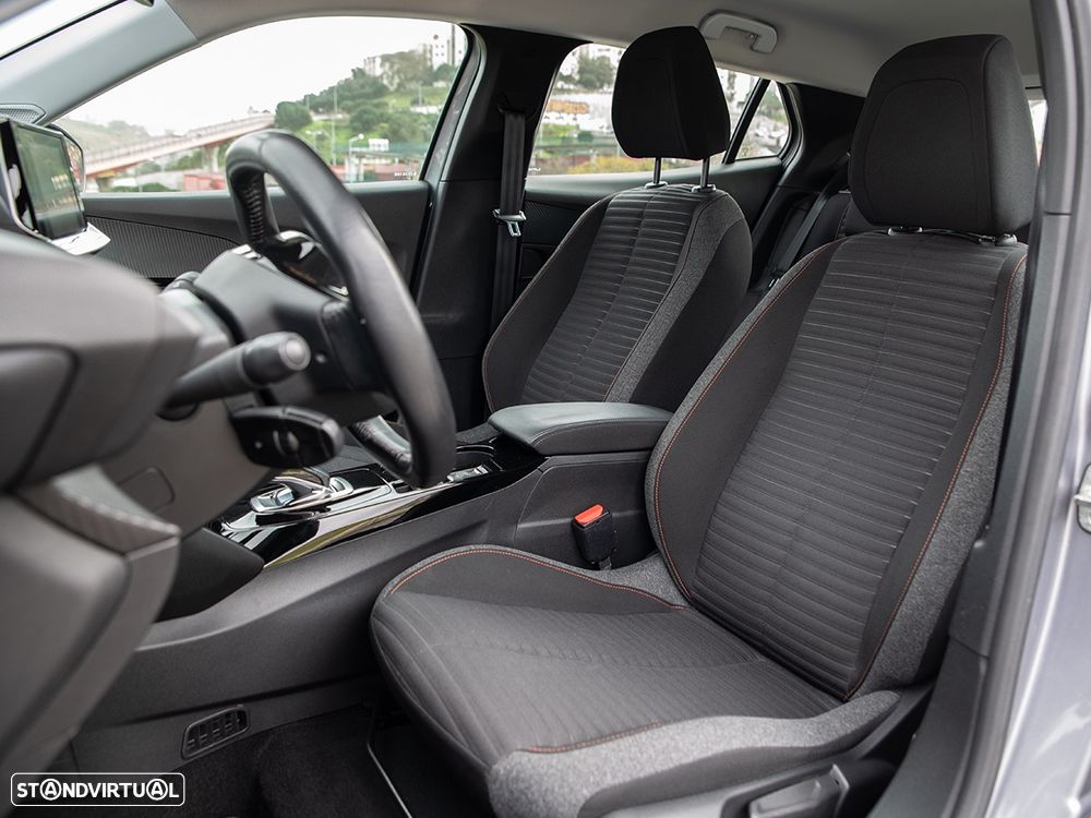 Peugeot e-2008 Active Pack - 15