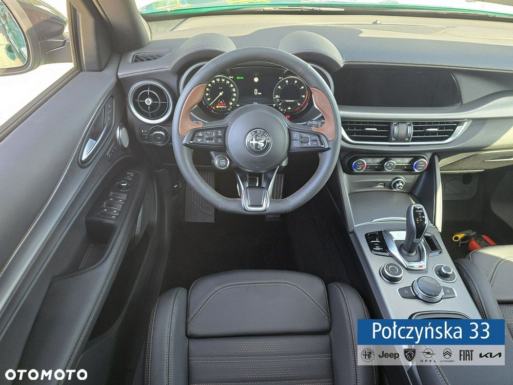 Alfa Romeo Stelvio - 19