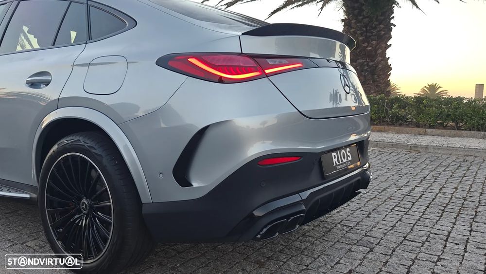Mercedes-Benz GLC 300 de Coupe 4Matic - 30