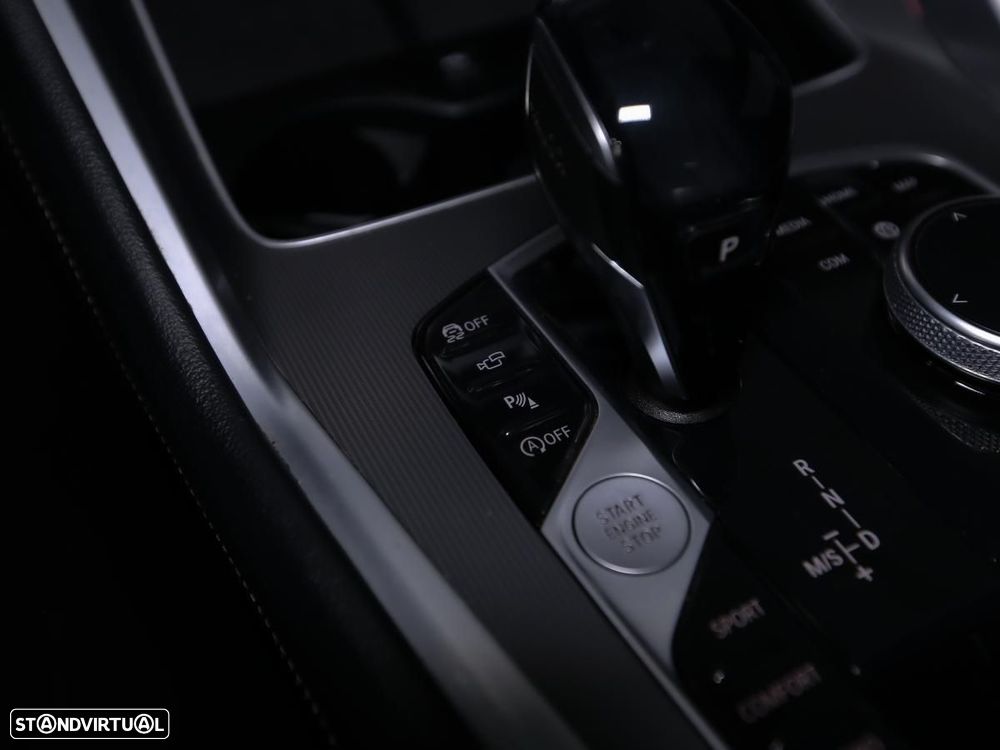 BMW X6 30 d xDrive Pack M - 28