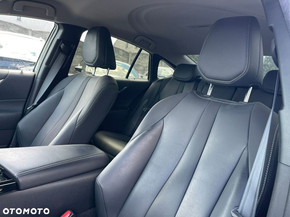Toyota Mirai - 13