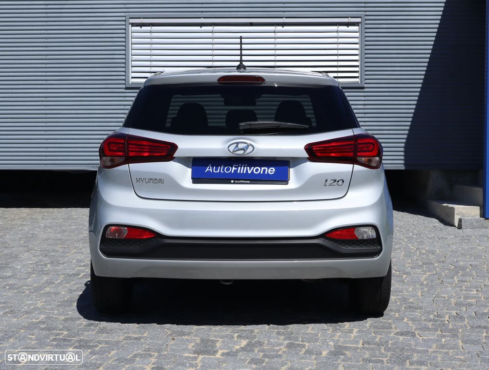 Hyundai i20 - 17