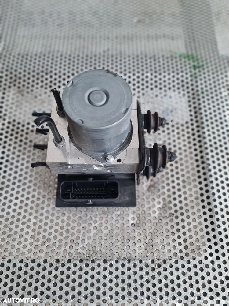 Pompa Modul Unitate ABS Audi A4 B8 A5 2.0 Tdi Euro 5 Cod Motor CJC Cutie Automata NYM An 2012-2013-2014-2015 Cod 8K0907379CN Volan Stanga Dezmembrez Audi A5 Facelift 2.0 Tdi Automat Motor CJC Cutie Automata NYM Volan Stanga Xenon Piele An 2012-2013-2014-2015 - 7