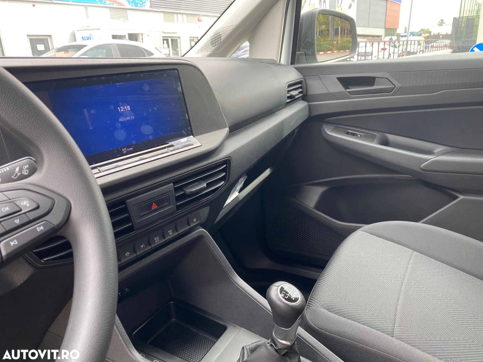 Ford Connect - 9