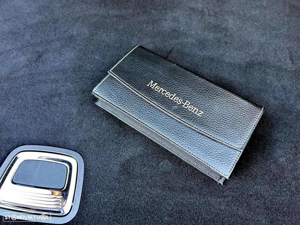 Mercedes-Benz S 560 4Matic 9G-TRONIC - 52