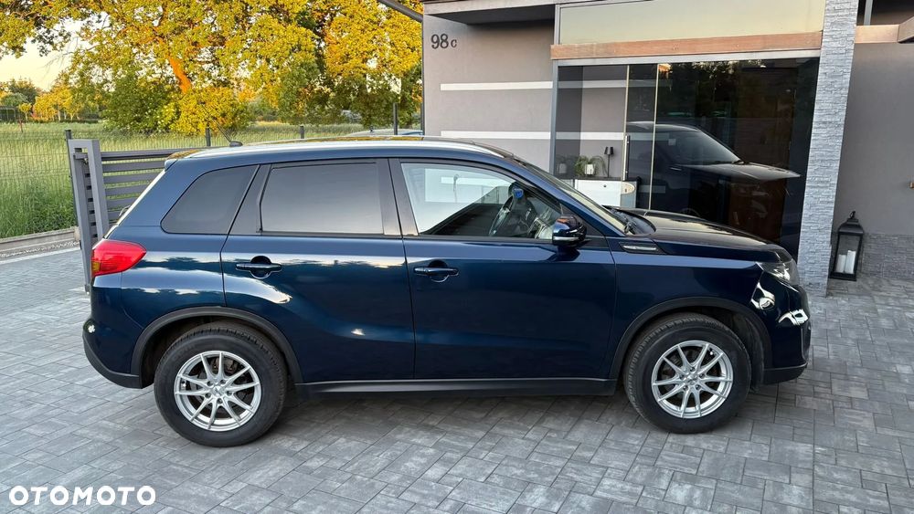Suzuki Vitara 1.6 Premium 2WD - 25