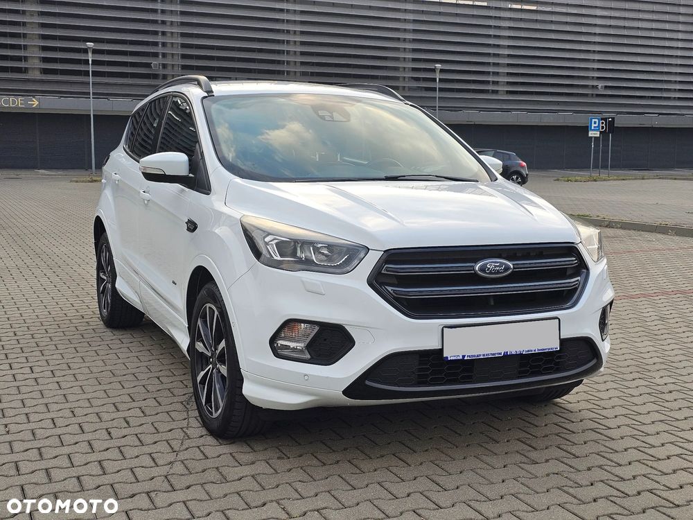 Ford Kuga 2.0 TDCi 4x4 ST-Line - 3
