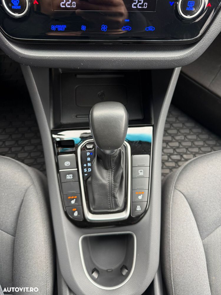 Hyundai IONIQ 1.6 141CP Exclusive - 19