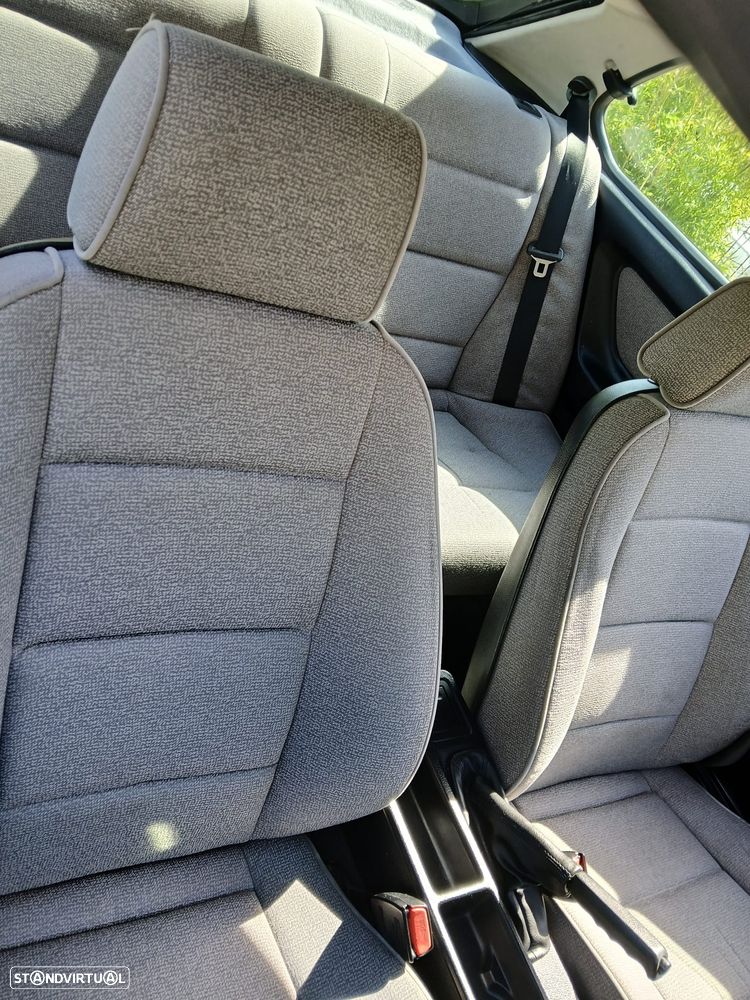 BMW 318 ti Compact - 11