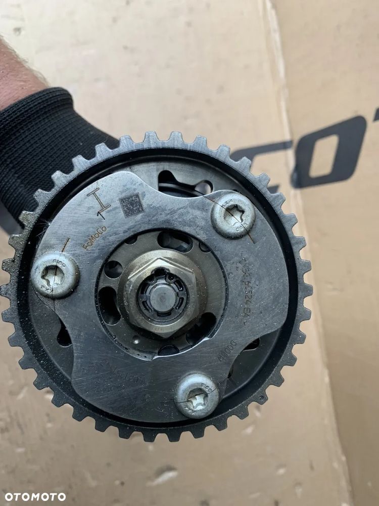 Wałek rozrządu ssący koło faz rozrządu wariator Ford C-MAX 1.0 ECOBOOST CM5G6C524EA - 4