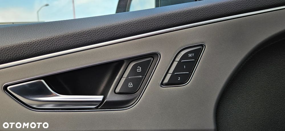 Audi Q7 - 25