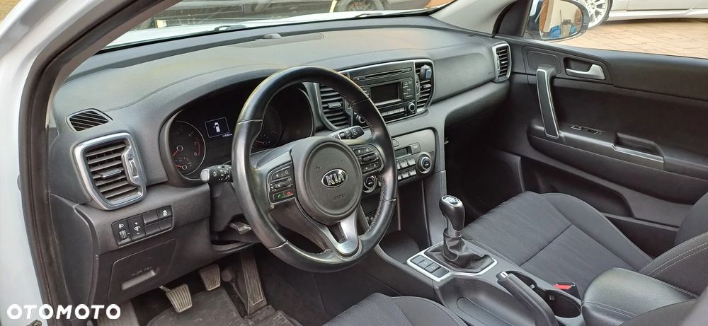 Kia Sportage 1.6 GDI Business Line 2WD - 9