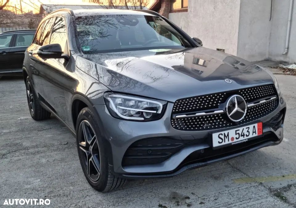 Mercedes-Benz GLC 220 d 4Matic 9G-TRONIC AMG Line - 5