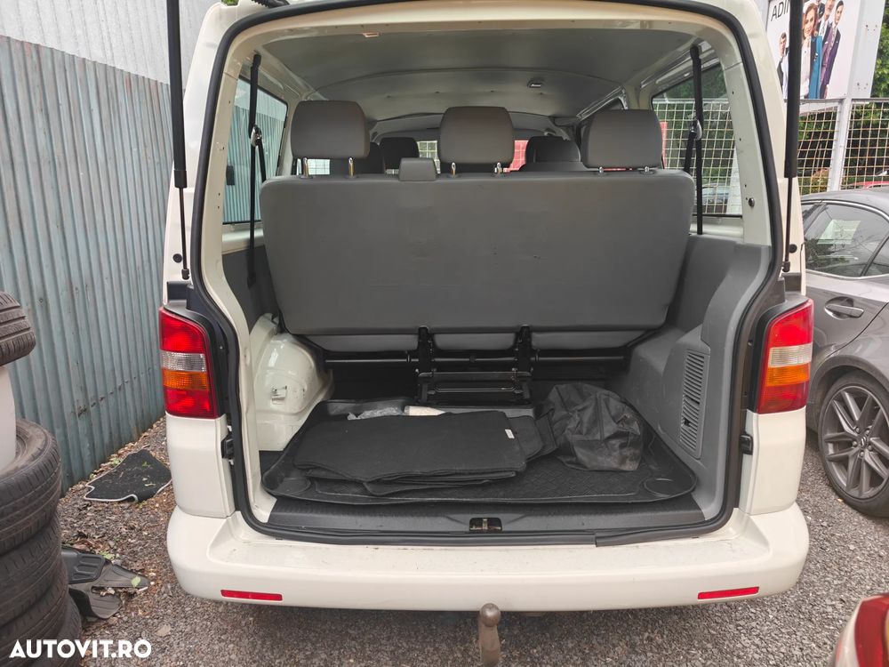 Volkswagen Transporter - 9