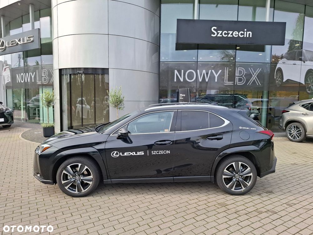 Lexus UX - 2