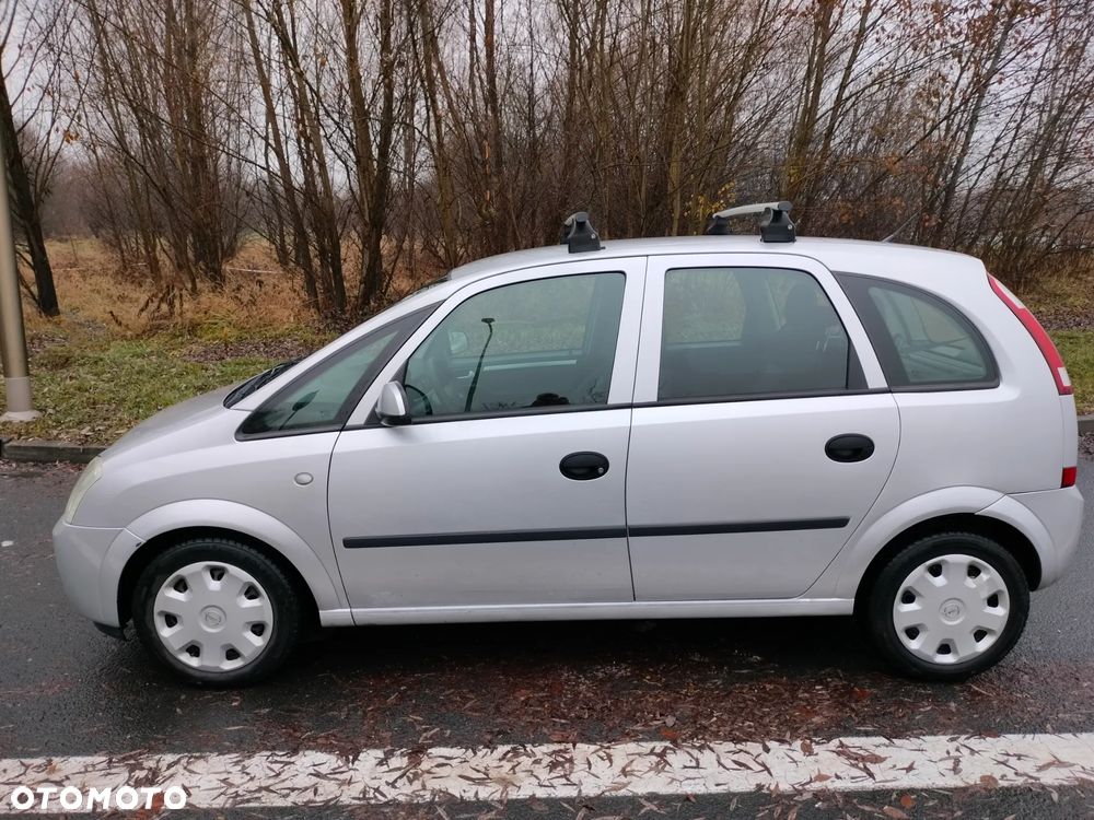 Opel Meriva 1.6 Cosmo - 3