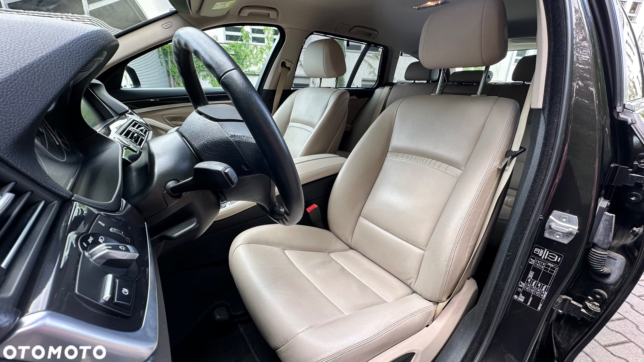 BMW Seria 5 520d Touring - 7