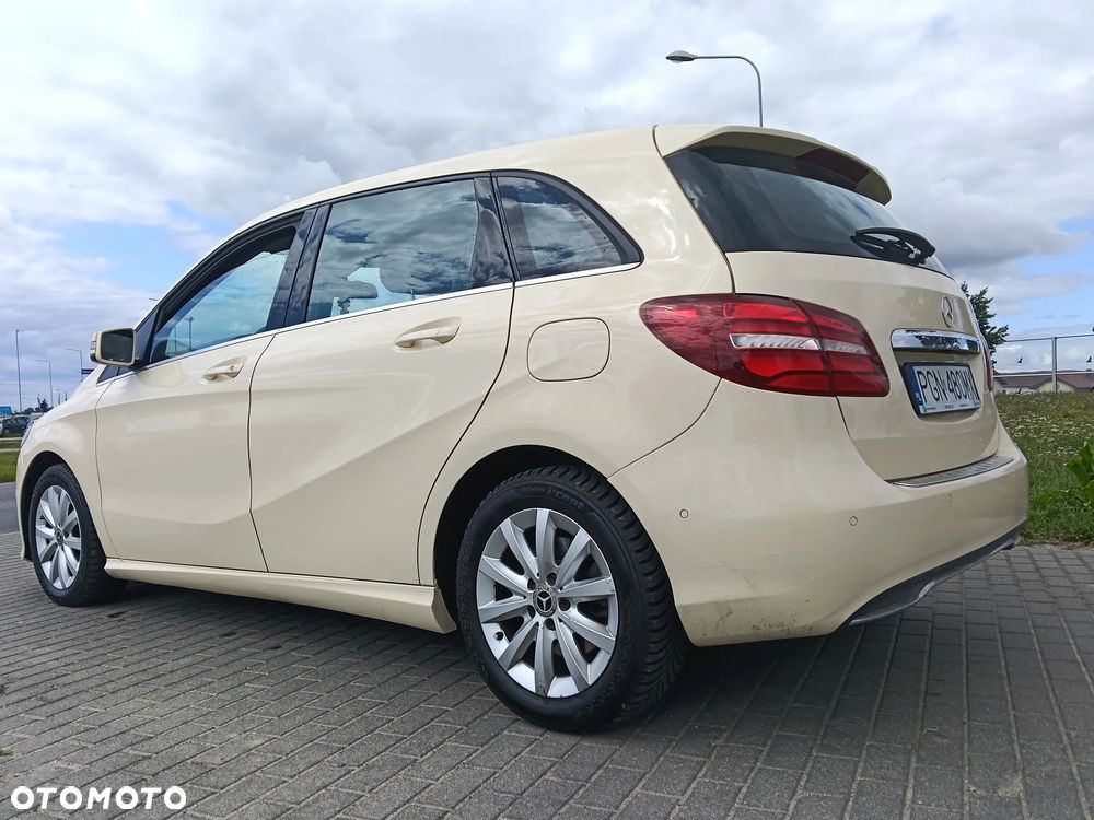 Mercedes-Benz Klasa B 180 d 7G-DCT Edition - 3