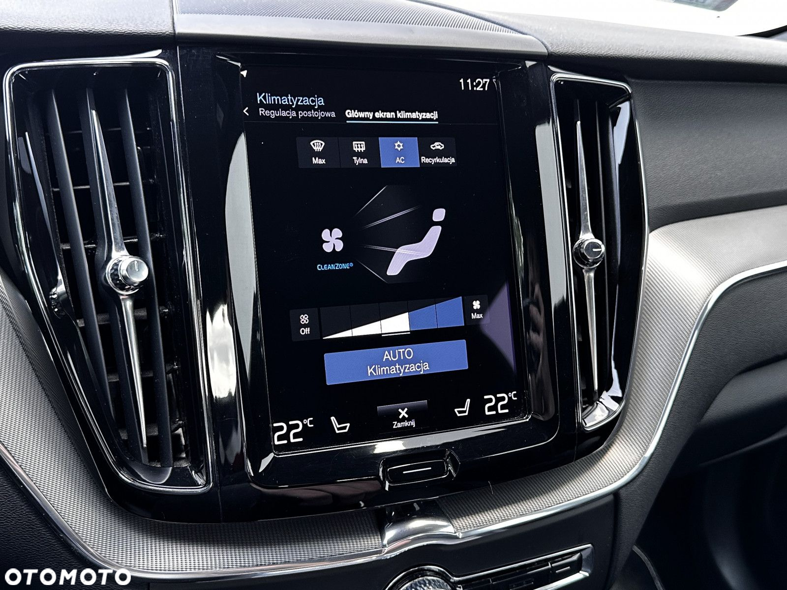 Volvo XC 60 - 32